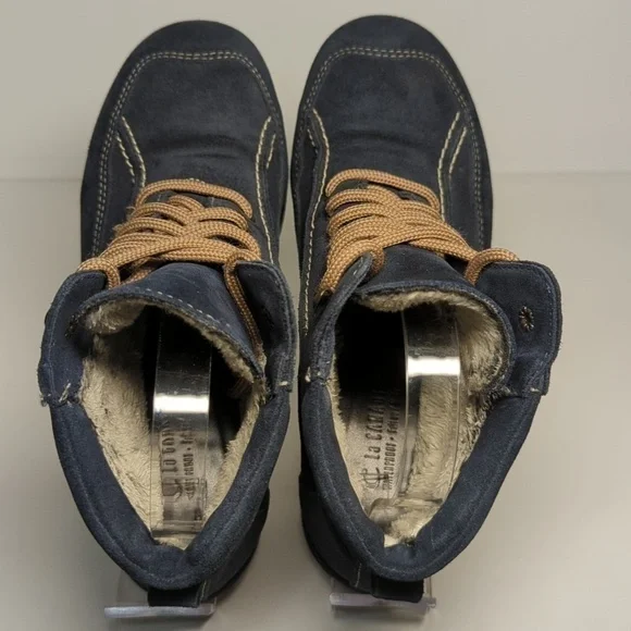 LA Canadienne Trista Suede Ankle boots women's size 6 - Picture 4 of 16